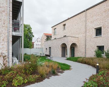 01_Wohnhäuser am Verna-Park in Rüsselsheim. Architektur: Architekt Baur & Latsch Architekten<br/><br/>Foto: Sebastian Schels<br/><br/>jpg, 7870 × 6296 Pixel