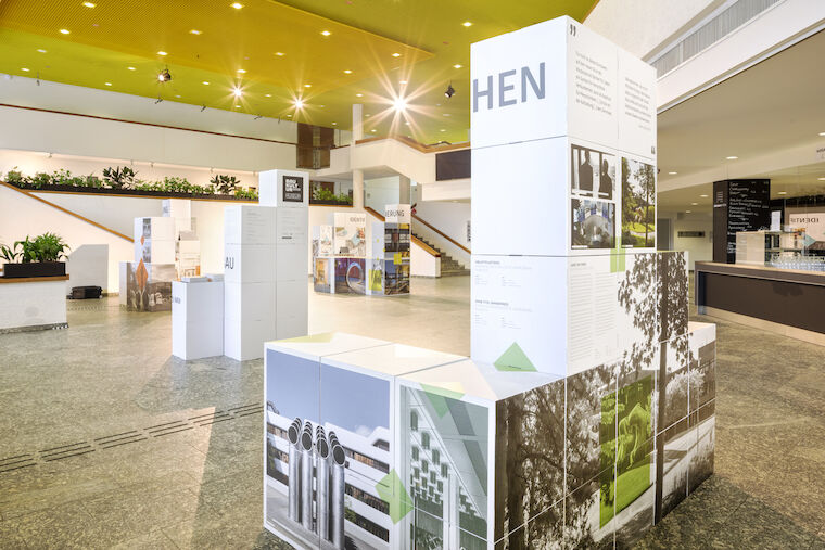 Wird im Saalbau Witten vom Museum der Baukultur NRW gezeigt: die Ausstellung „Kunst und Bau. Perspektiven aus NRW“. Foto: Claudia Dreyße