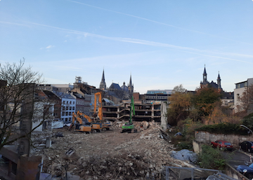 Platz für Neues: Abriss des alten Parkhauses. Foto: Städtische Entwicklungsgesellschaft Aachen