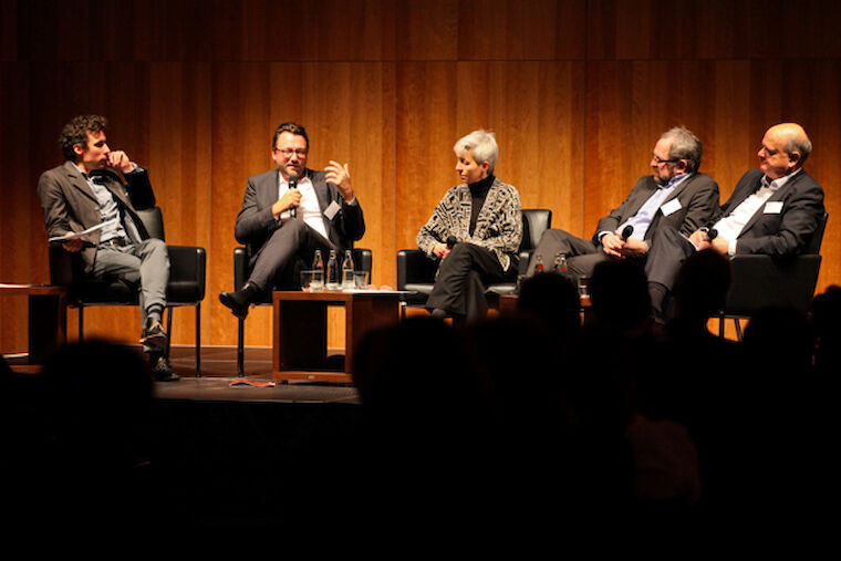 Podiumsdiskussion mit Tim Rieniets, Muck Petzet, Ira Mazzoni, Reinhard Loske und Matthias Koch Foto: Cristóbal Márquez.