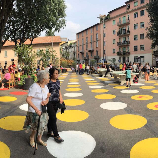 Tactical Urbanism auf der Piazza Dergano in Mailand.