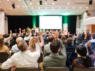 Was braucht die Stadtlandschaft? Um diese Frage ging es bei dem Kongress „Grün! Blau! Grau!“ am 5. Juni im Saalbau Witten. Foto: Sebastian Becker