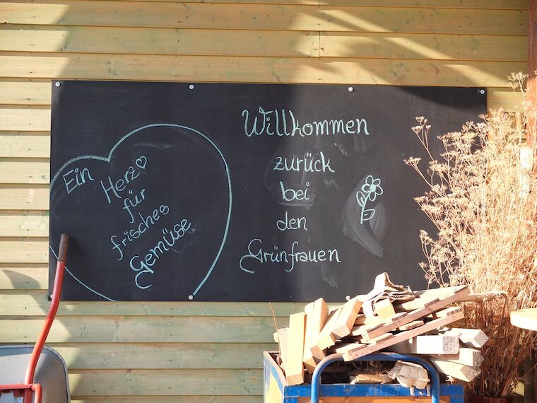 Die Gärtnerei als sozialer und ökologischer Treffpunkt für alle. Foto: Annika Stremmer