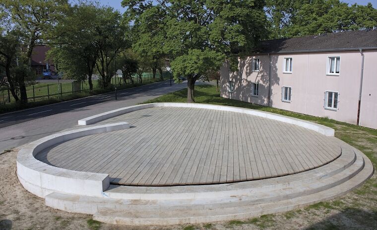 Die Plattform des Wiesencafés hier im Jahr 2017. Foto: Mira Reeh