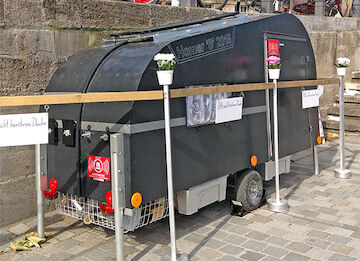 Mobile Unterkunft auf dem Ottoplatz in Köln-Deutz. Foto: Tim Rieniets