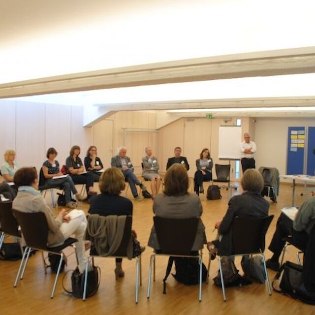 Konferenz-Panel „Von alleine geht es nicht! Planungsinstrumentarien, Förderwege und Öffentlichkeitsarbeit“.
