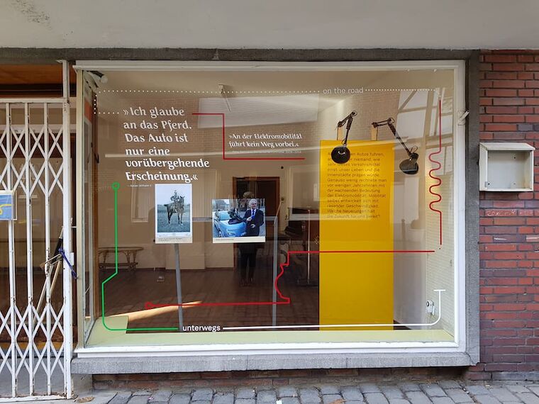 Schaufensterausstellung Foto: Katharina Hülscher