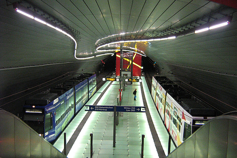 U-Bahn-Haltestelle "Lohring" in Bochum.