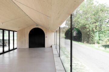 Schulrefektorium, Montbrun-Bocage/ Frankreich Architekten: Studio BAST, Toulouse. Ausgezeichnet in der Kategorie Emerging Architecture.<br/><br/>Foto: © BAST<br/><br/>jpg, 12150 × 8100 Pixel