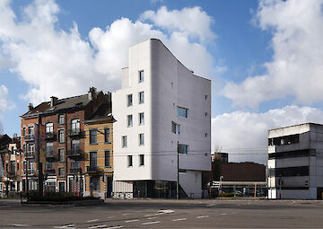 NAVEZ: Das Büro MSAV/+ entwarf fünf Wohneinheiten für die Stadt Schaerbeek im Norden von Brüssel. Foto: MVAS/+ / Serge Brison.