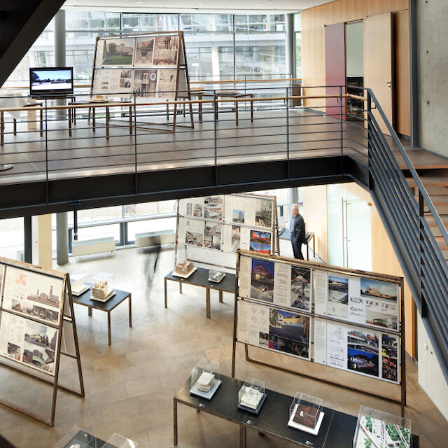 Die Ausstellung zum Mies van der Rohe Award 2011 in der Architektenkammer NRW in Düsseldorf.